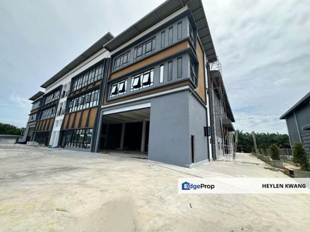 Warehouse for sale in Jenjarom, Selangor
