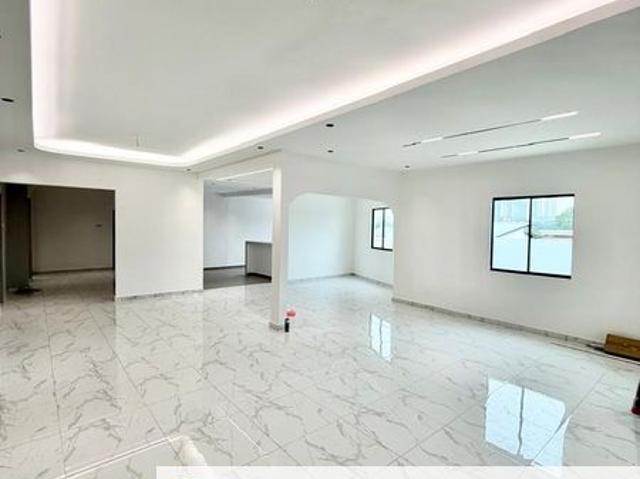 House for sale in Kampung Kurnia, Johor Bahru