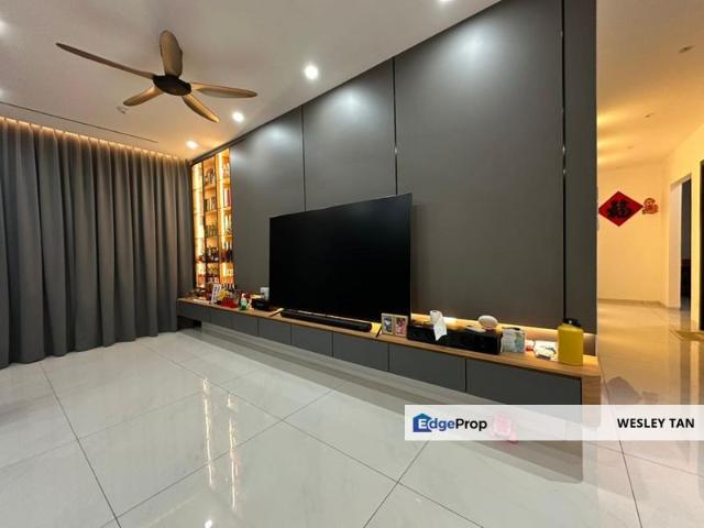 House for sale in Malaka