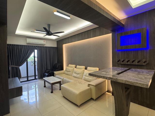 Condominium for sale in Malaka