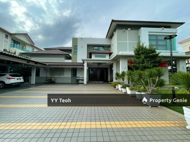 Bungalow for sale in Malaka