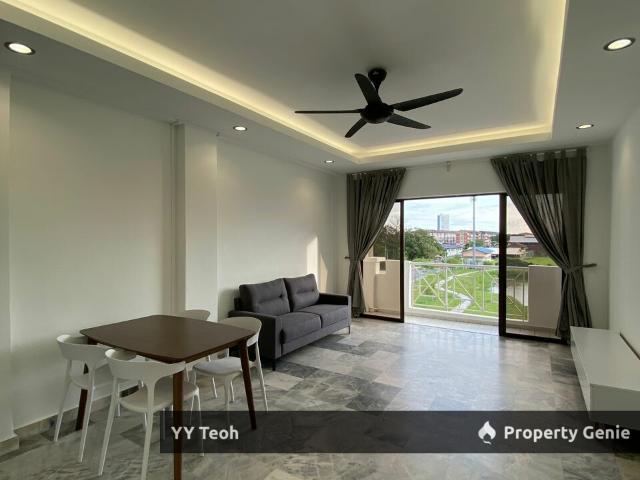 Apartment for sale in Malaka