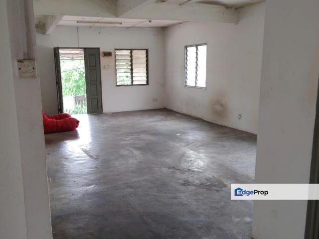 Shop for rent in Selayang, Selangor