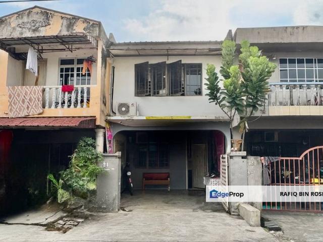 House for sale in Langat, Selangor