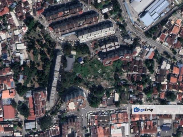 House for sale in Farlim, George Town