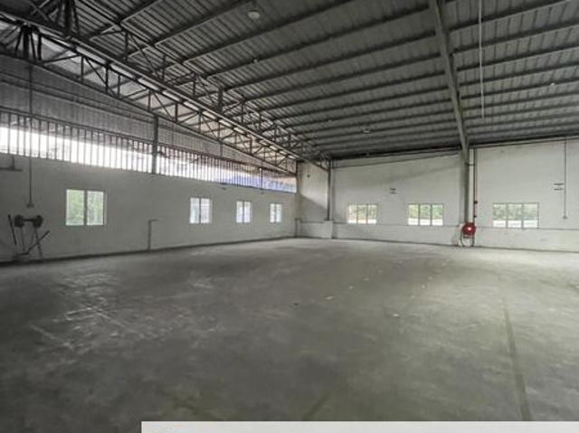 Warehouse for rent in Petaling, Alam Impian