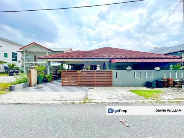 House for sale in Petaling, Alam Impian