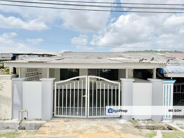House for sale in Ulu Tiram, Johor