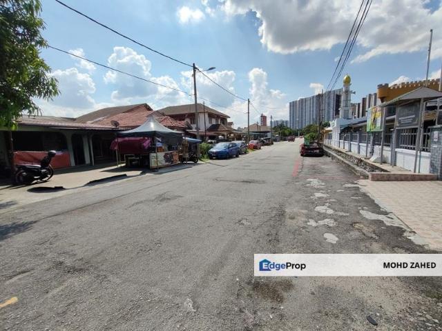 House for sale in Langat, Selangor