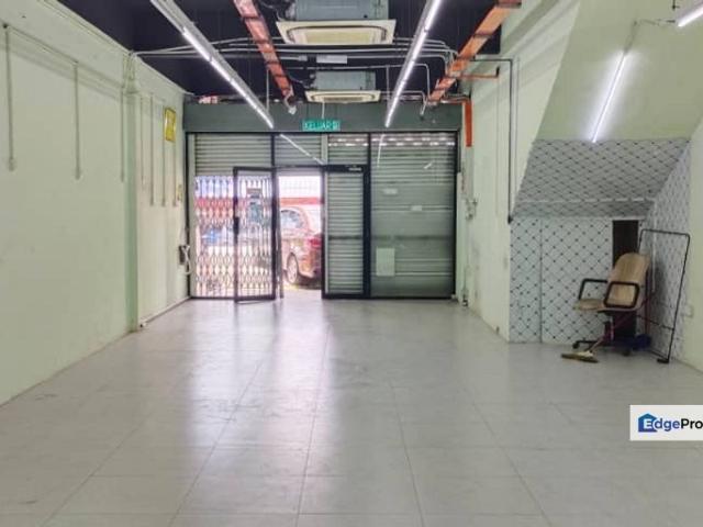 Shop for rent in Petaling, Country Heights Damansara