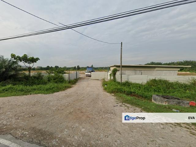 Warehouse for sale in Pontian