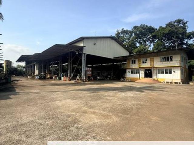 Warehouse for sale in Johor