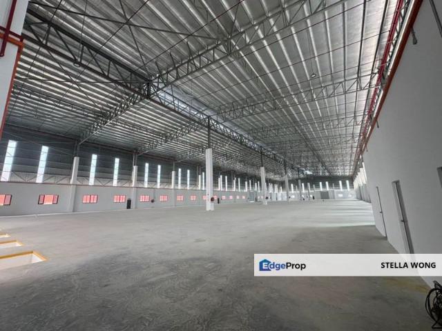 Warehouse for rent in Kampung Seelong Jaya, Johor Bahru