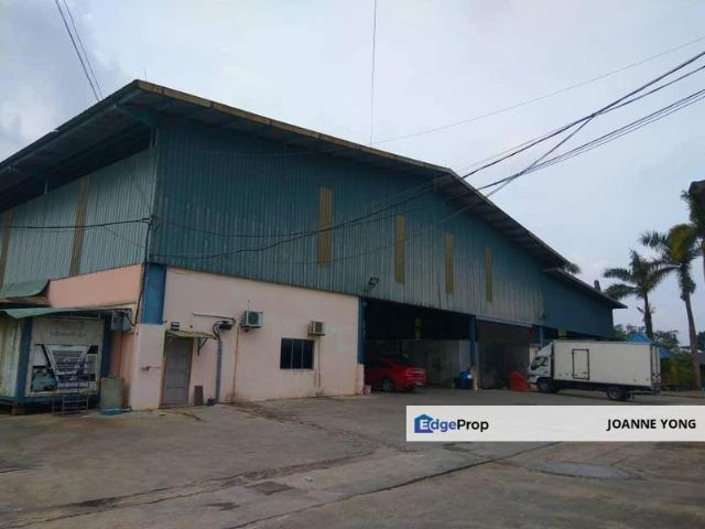 Warehouse for sale in Johor