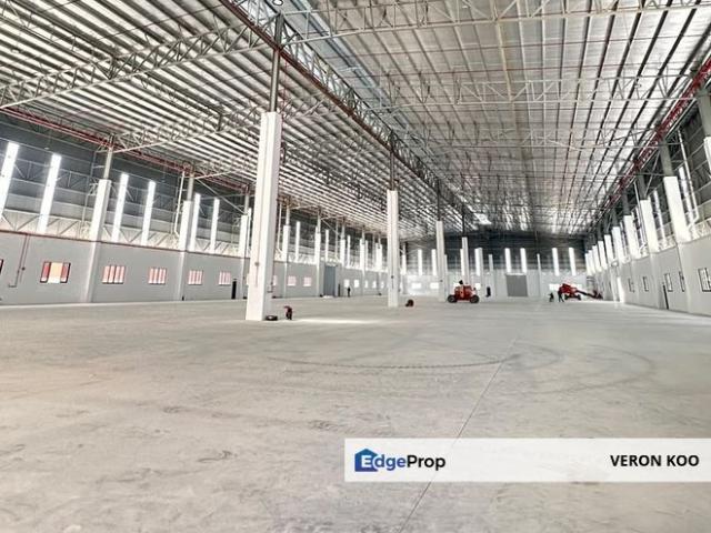 Warehouse for rent in Senai, Kulai