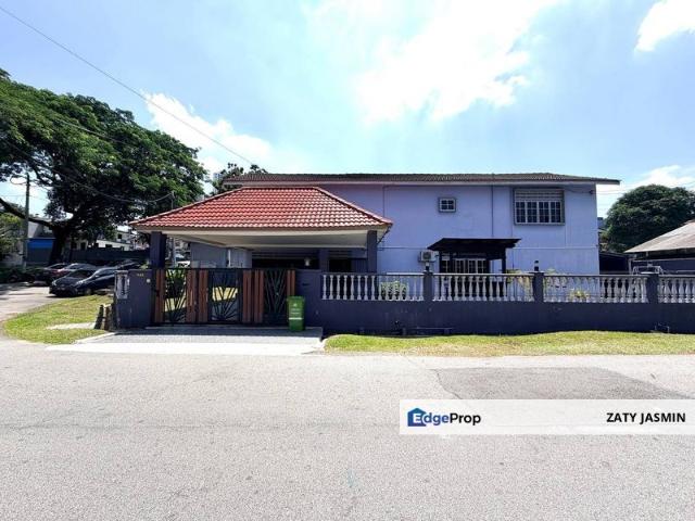 House for sale in Country Heights Damansara, Kuala Lumpur