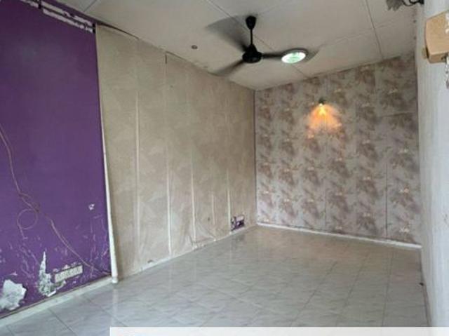 House for rent in Zon Perindustrian Bebas Telok Panglima Garang, Teluk Panglima Garang