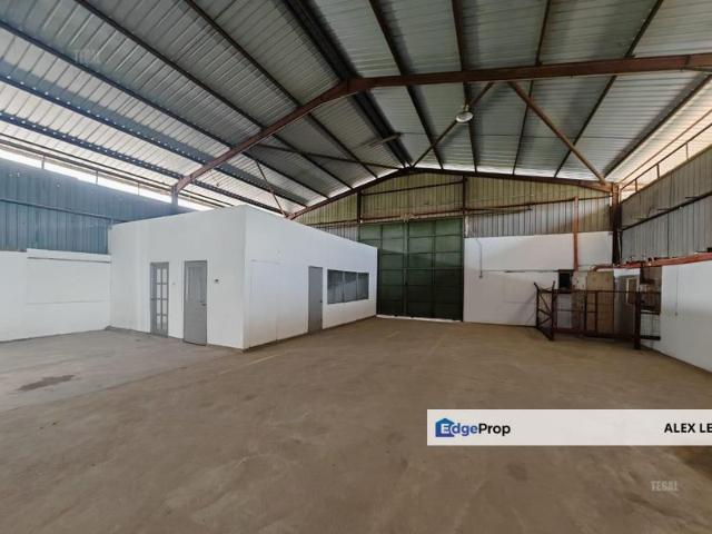 Warehouse for rent in Petaling, Alam Impian