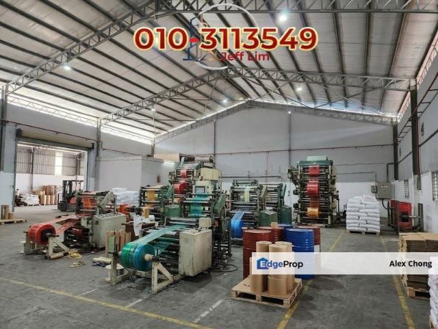Warehouse for rent in Seksyen U9, Shah Alam