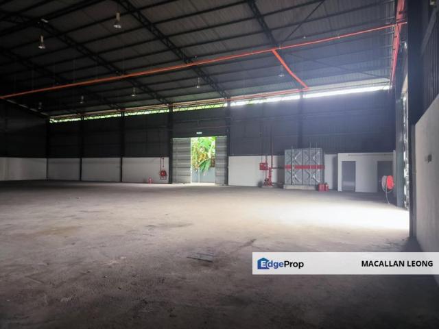 Warehouse for rent in Petaling, Alam Impian