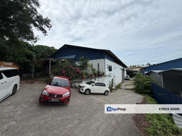 Warehouse for rent in Petaling, Alam Impian
