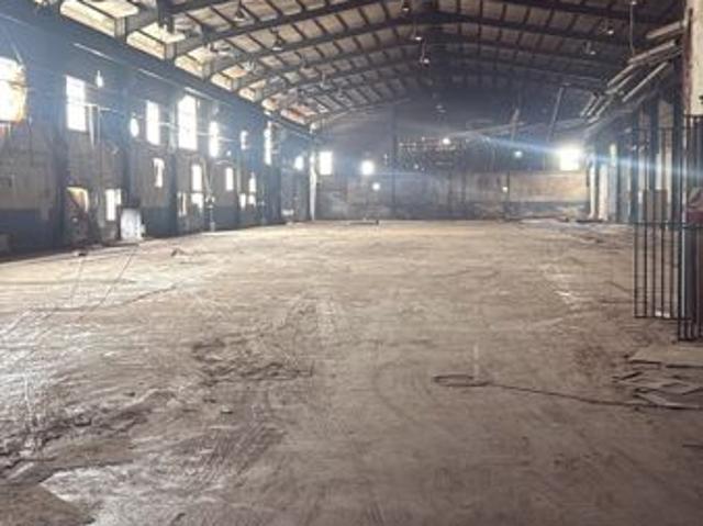 Warehouse for rent in Seksyen U9, Shah Alam