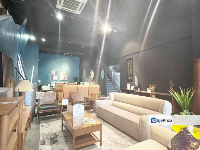 Shop for rent in Petaling, Damansara Damai