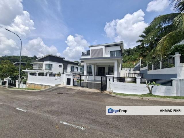 House for sale in Tanjong Sepat, Selangor