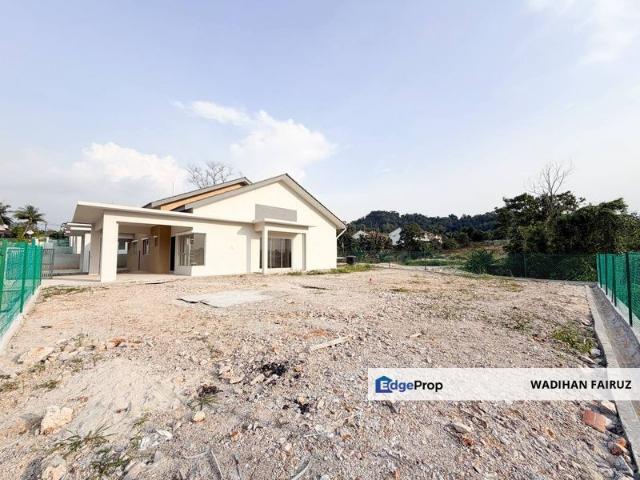 House for sale in Tanjong Sepat, Selangor