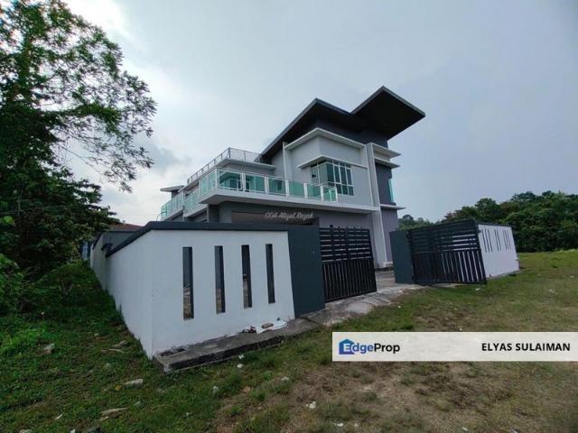 House for sale in Tanjong Sepat, Selangor