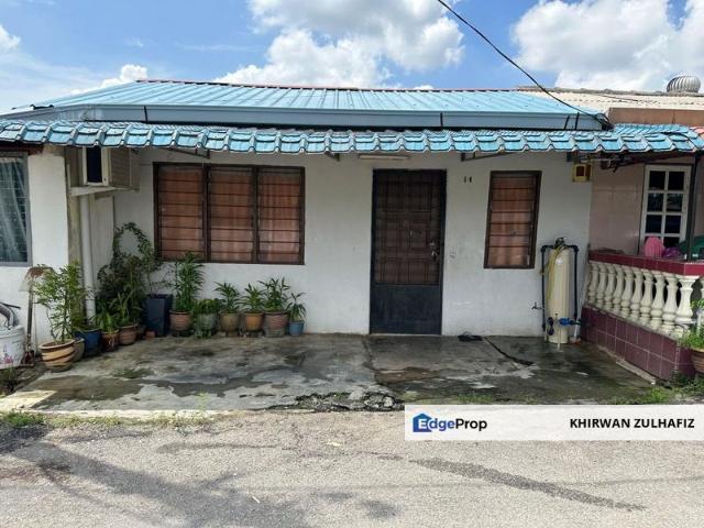 House for sale in Kajang, Langat