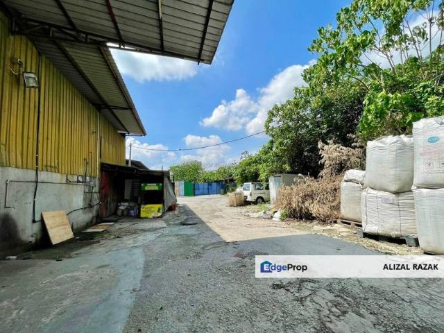 Warehouse for sale in Selayang, Selangor