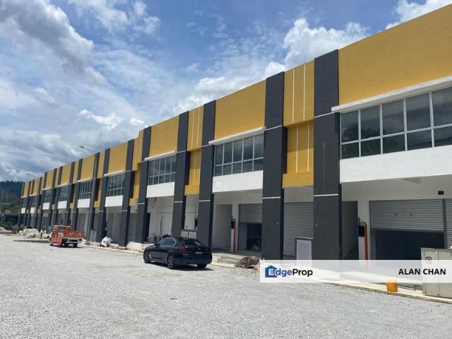 Warehouse for rent in Langat, Selangor