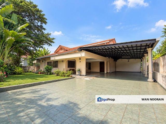 House for sale in Petaling Jaya, Petaling