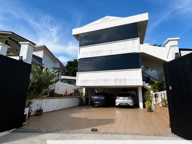 House for sale in Petaling, Damansara Damai