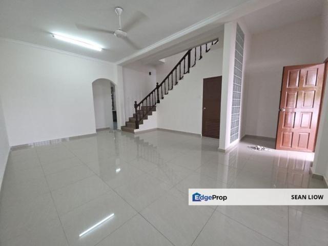 House for sale in Pekan Nanas, Johor