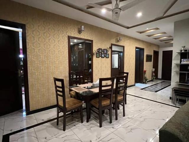 House for sale in Naz Town, لاہور ڈویژن