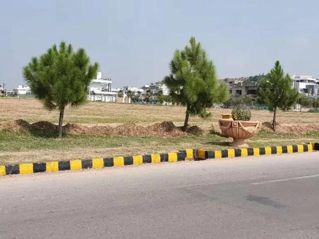 Land for sale in Islamabad