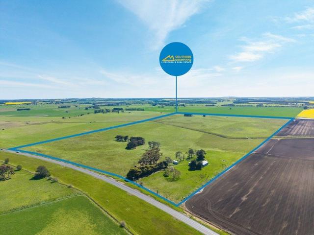 Cottage for sale in Warrayure, Shire of Southern Grampians