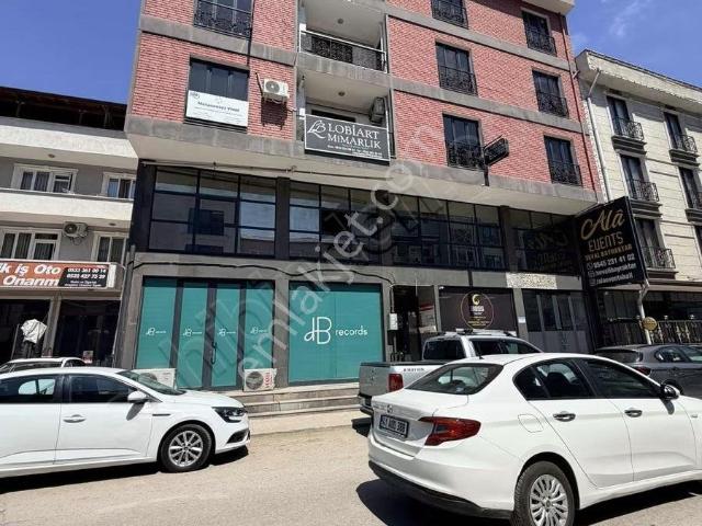 İzmit, Kocaeli içerisinde satılık mülk