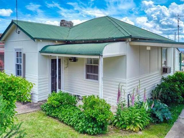 House for rent in West Bathurst, New South Wales