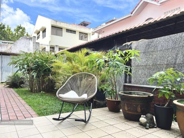 Apartment for sale in Hougang, 19 North East, Hougang