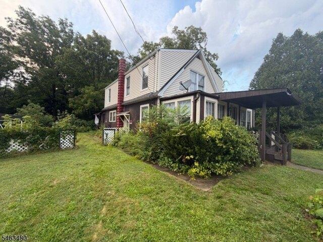 House for sale in Newfoundland, West Milford