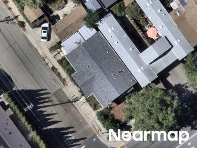 House for sale in Oakland, Alameda County