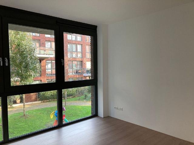 Appartement te huur in West, Bosch