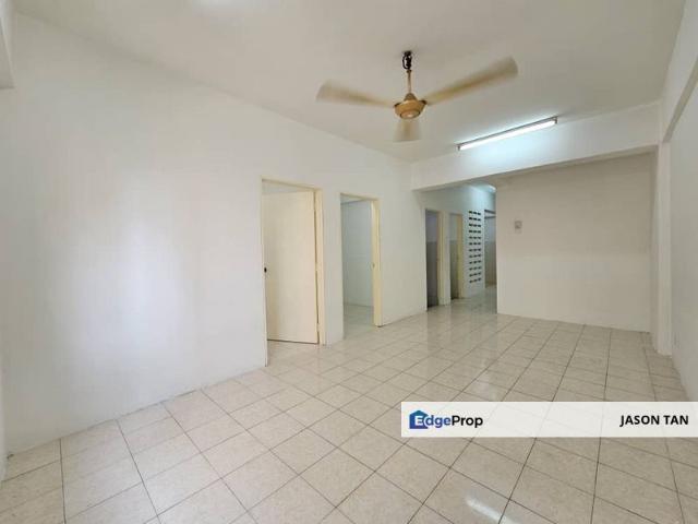Condominium for sale in Petaling, Subang Jaya