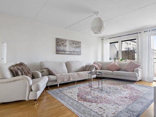 Lägenhet hyra i Nacka, Stockholm