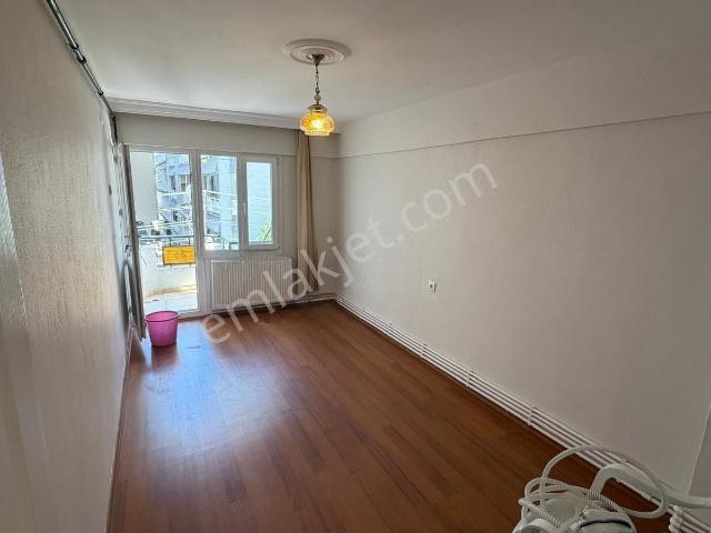 Doğanay Mahallesi, Karabağlar içerisinde kiralık mülk