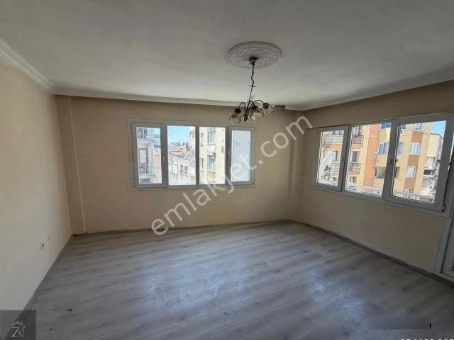 Konak, İzmir içerisinde satılık mülk