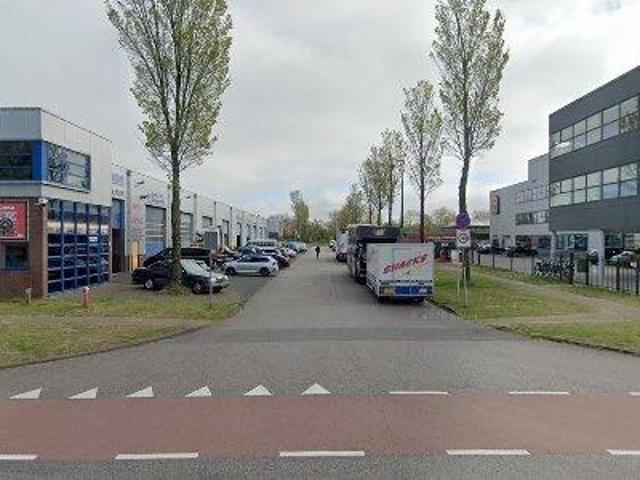 Bedrijfspand te huur in Cornelis Douwesterrein, Amsterdam